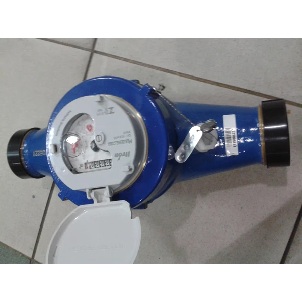 water Flow meter itron type multimax